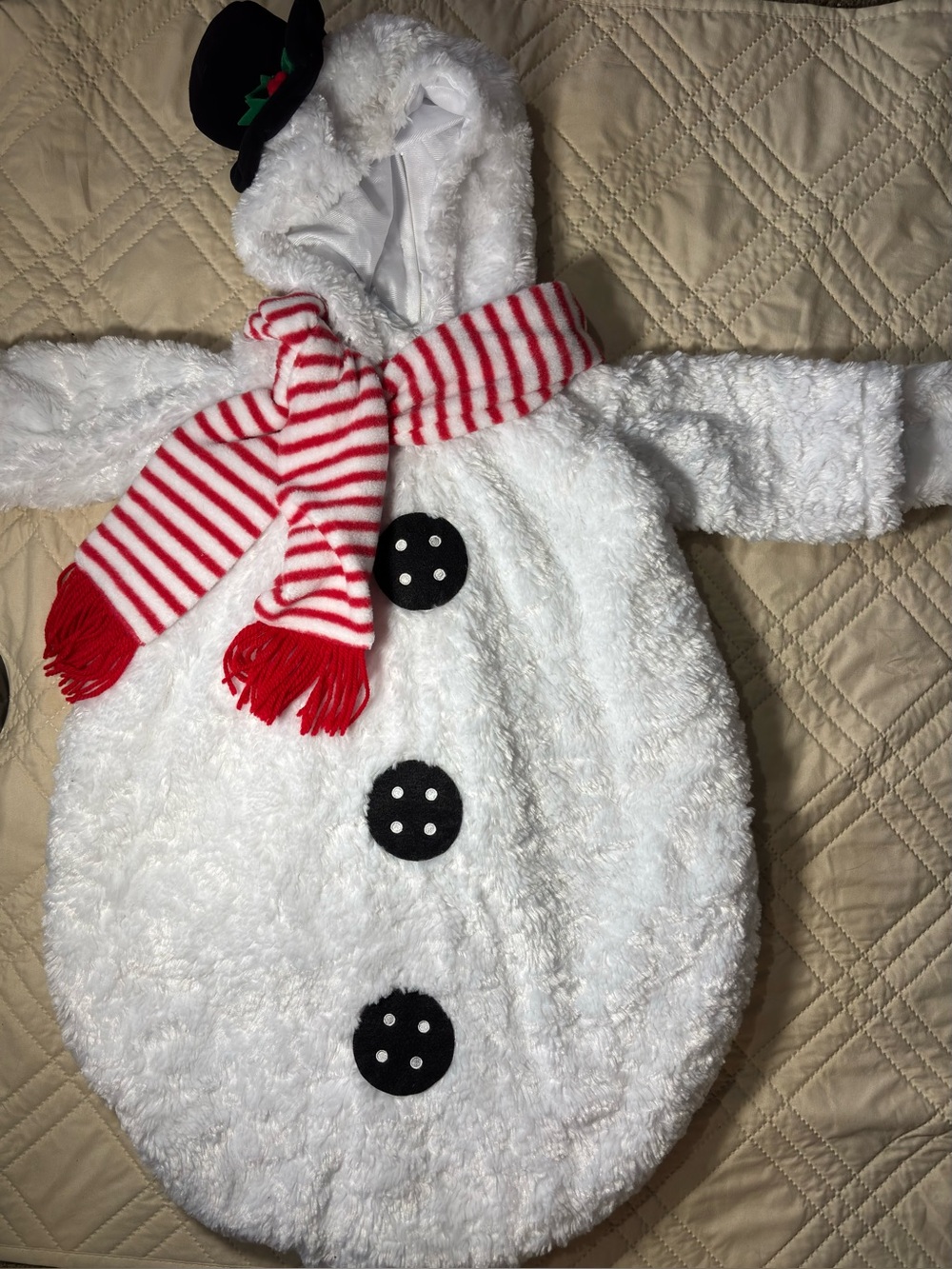 0-9M Snowman Plush Baby Bunting with Striped Scarf Costume